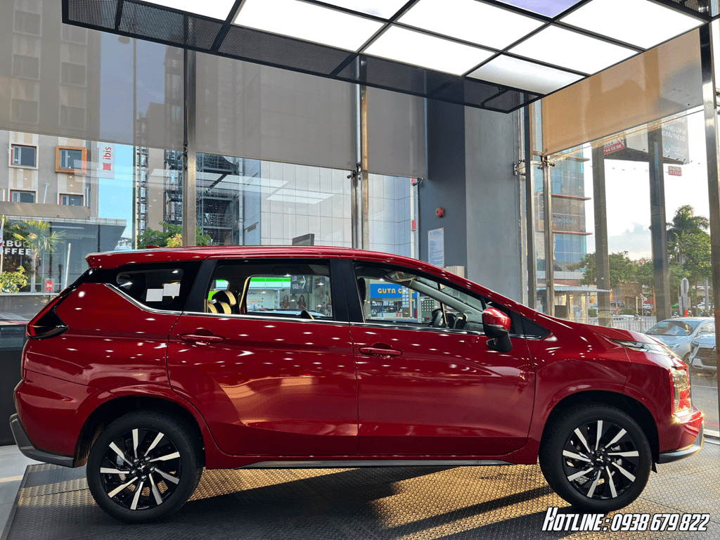 XPANDER PREMIUM 2026 MÀU ĐỎ